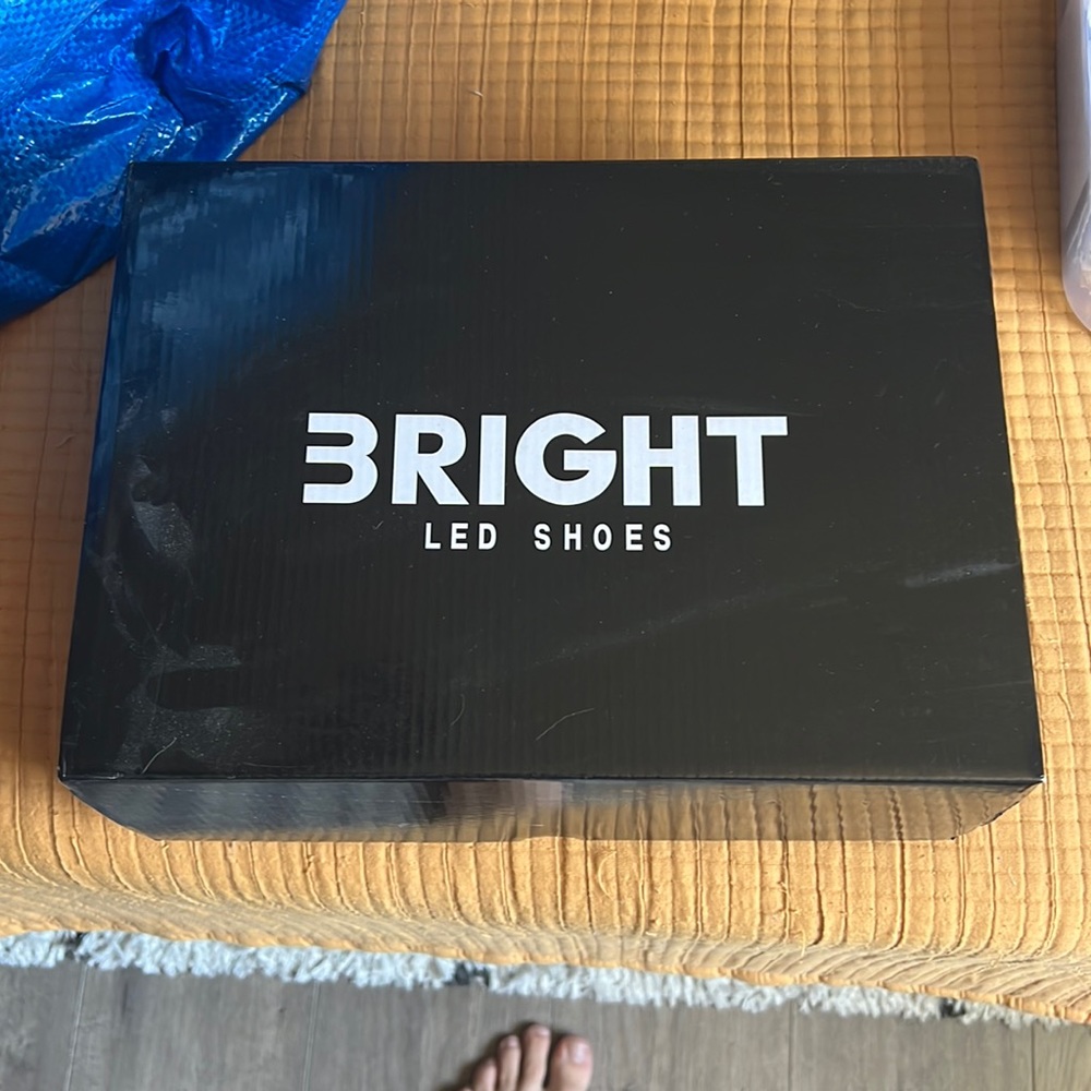 BRIGHT LED high top shoes size 10 (US).